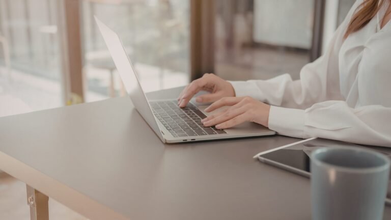 The Introvert’s Guide To Staying Visible At Work — Without Burnout Or Self-Promotion